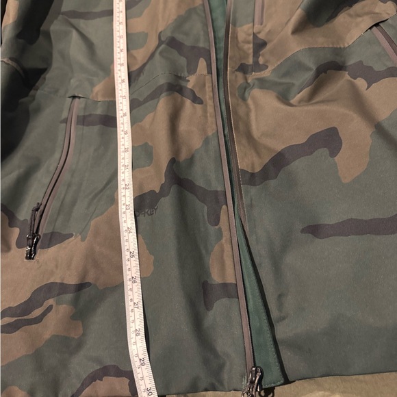OAKLEY CAMO TC GUNN 2.0 RC SHELL JACKET - Picture 3 of 9
